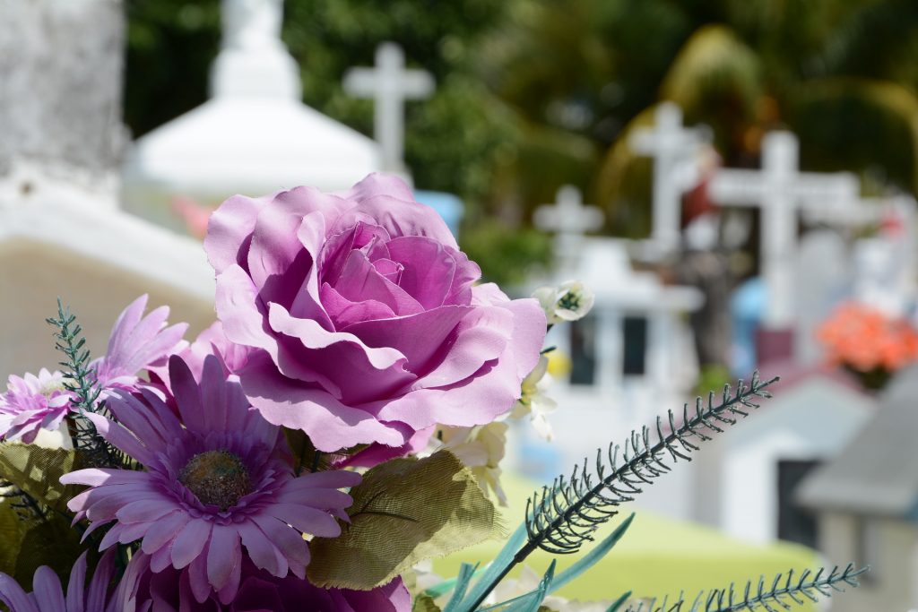 Un anciano chino finge su funeral en vida para saber cómo será