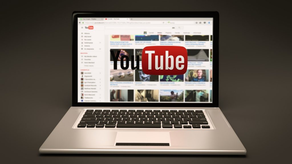 Los vídeos de YouTube dejarán de mostrar anuncios superpuestos a partir de abril