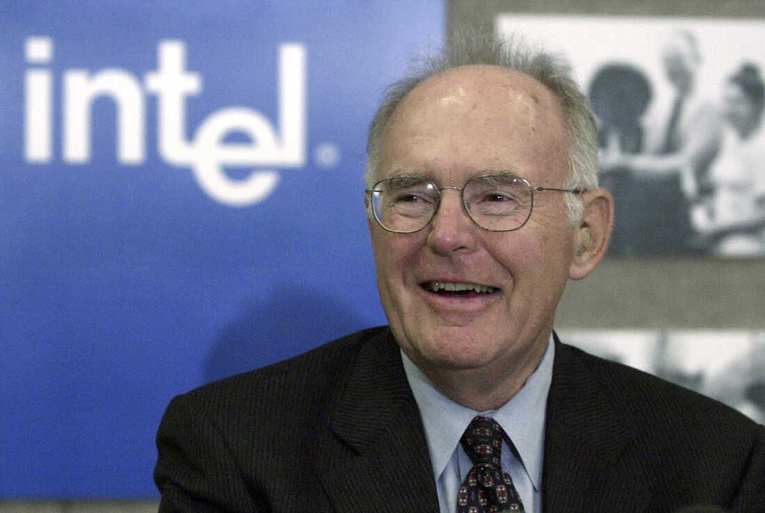 Muere el cofundador de Intel Gordon Moore a los 94 años