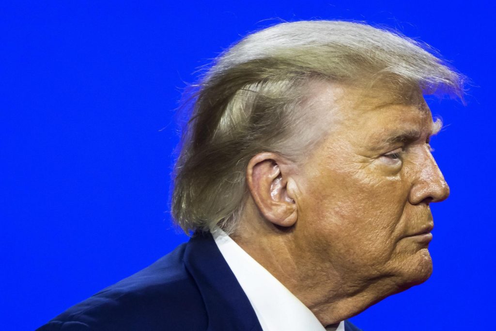 Lo que se sabe de la supuesta canción grabada por Trump y los presos del asalto al Capitolio