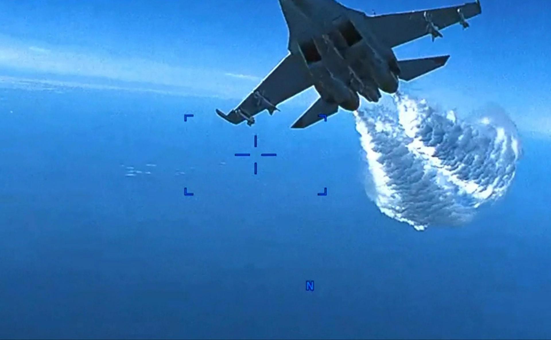(+Video) EEUU publica imágenes del incidente de su dron con el caza ruso