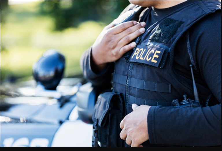 Detienen a un hombre en Miami por proferir amenazas armado en unas oficinas