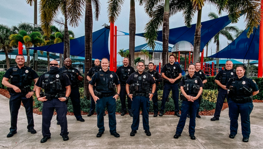 DeSantis anunció la entrega de 1.400 bonos a nuevos policías