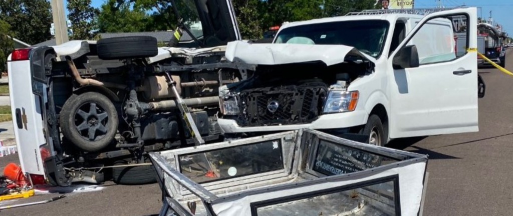 Choque obliga cerrar los canales sur de la SR 436 de Orlando