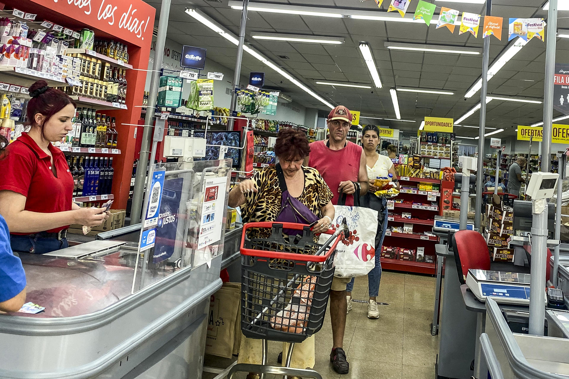 Argentina atraviesa la inflación más alta desde 1991 con más de tres dígitos