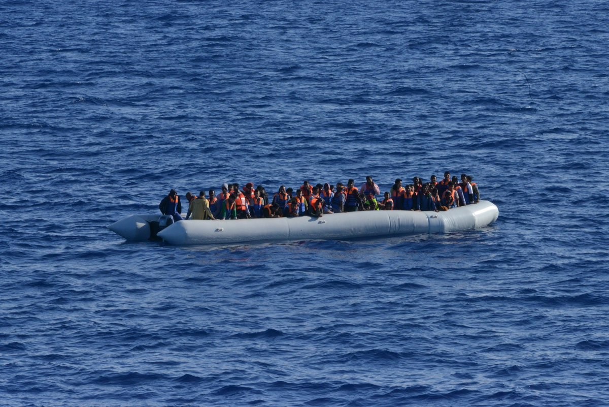 Una ONG advierte de "decenas de ahogados" en un nuevo naufragio en el Mediterráneo