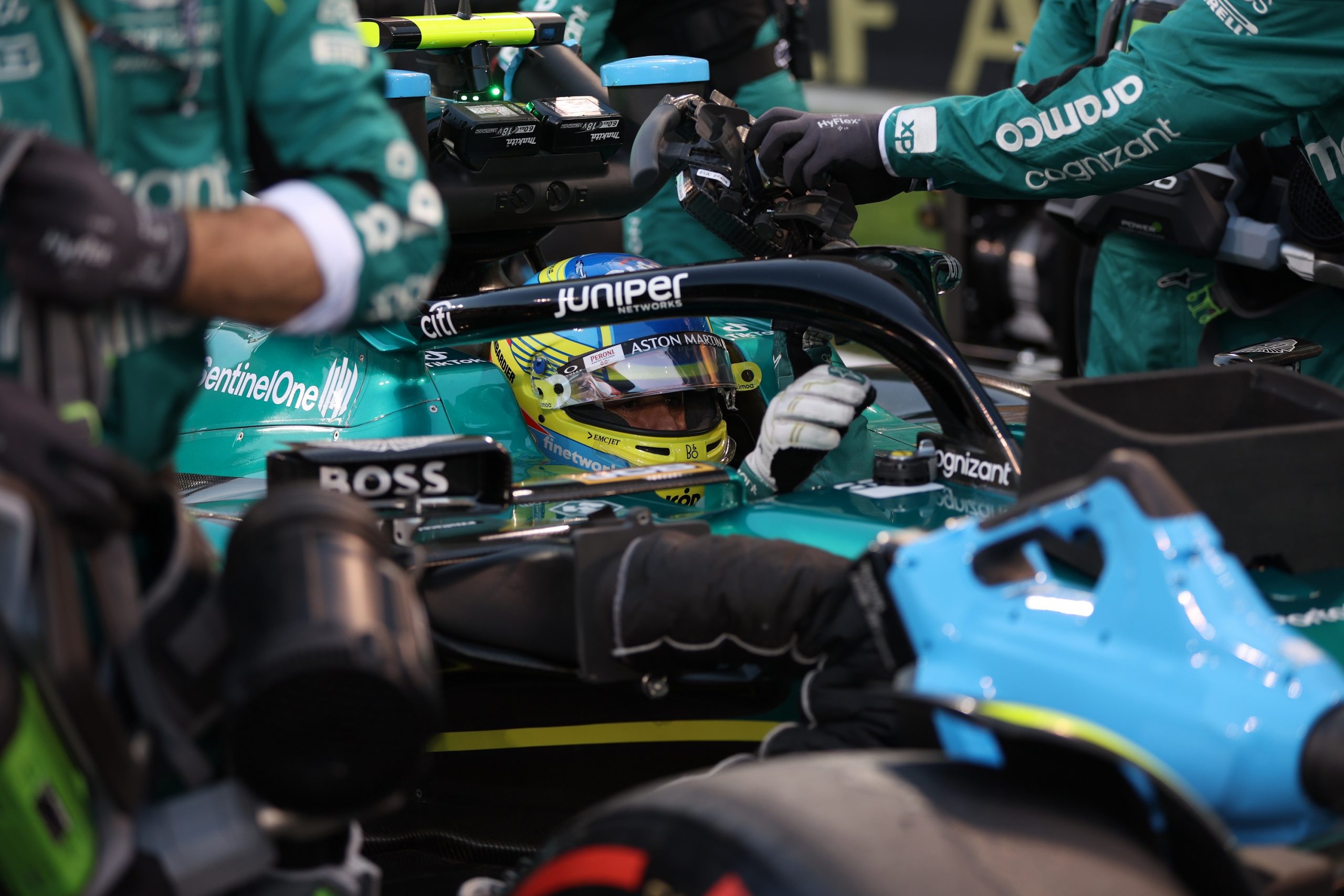 A un podio de los 100, Alonso tiene licencia para hacernos soñar