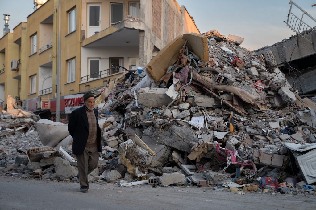 Los terremotos en Turquía han dejado casi 50 mil muertos