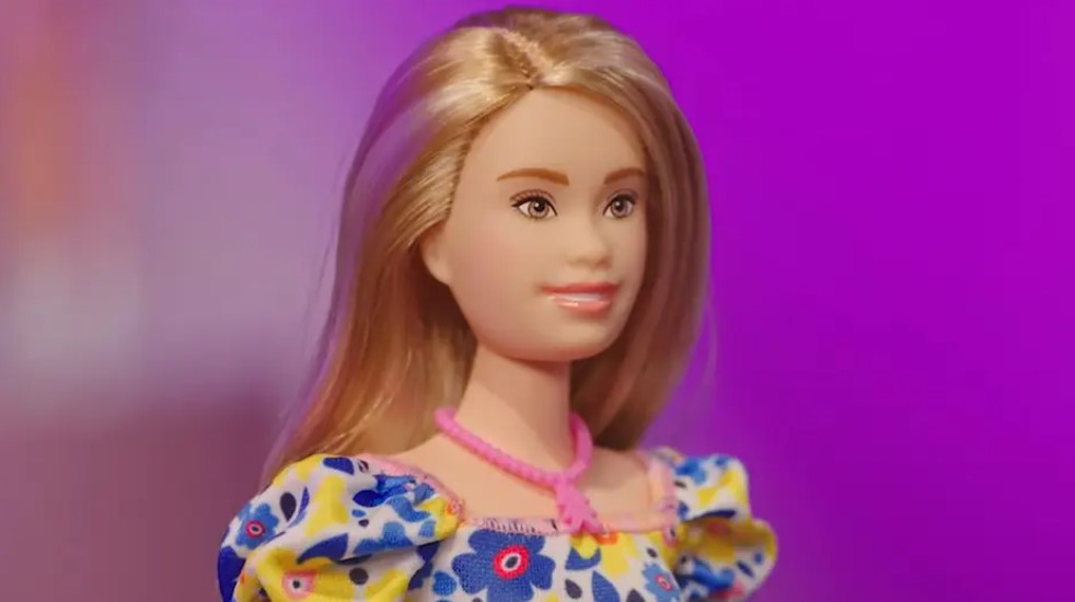 Barbie presenta la primera muñeca con síndrome de Down