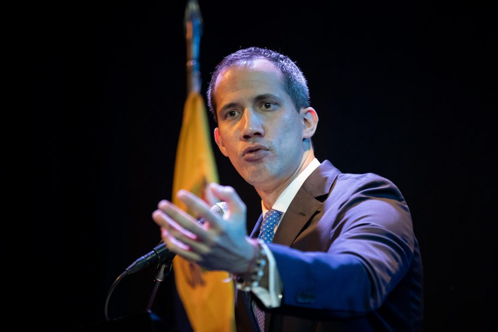 (+Videos) Guaidó llegó a Miami tras ser "sacado" de Colombia