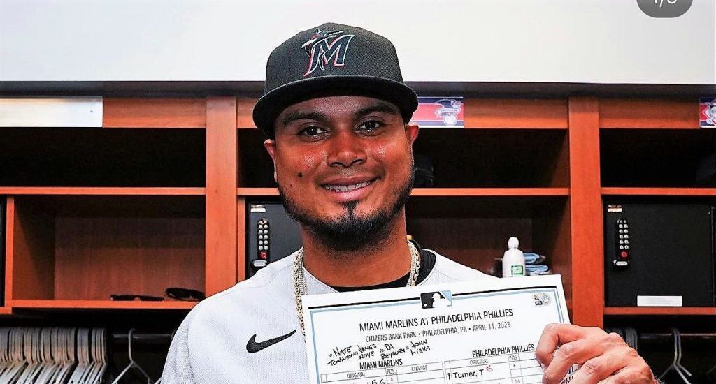 El venezolano Luis Arráez logró el ciclo ofensivo con los Marlins de Miami