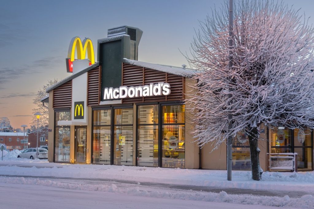 McDonald's cerró oficinas en EEUU por despidos