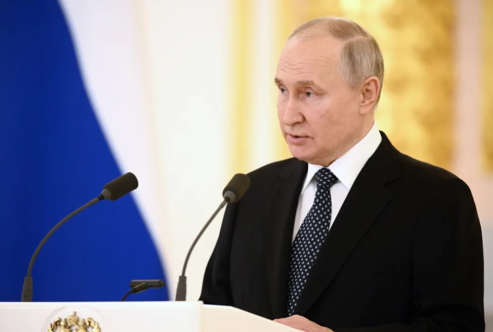 Putin acusa a Occidente de ayudar a Kiev en atentados terroristas y sabotajes