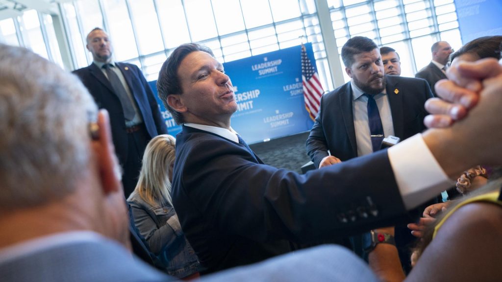 A la SIP le preocupa un proyecto de ley de Florida promovido por DeSantis