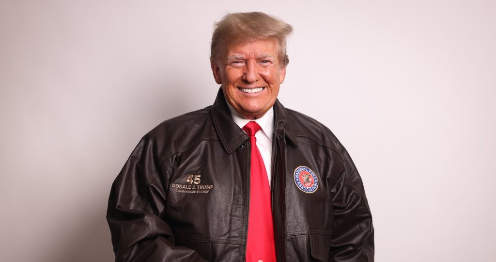 Trump afirmó que los demócratas están trabajando duro en varias formas de hacer trampas
