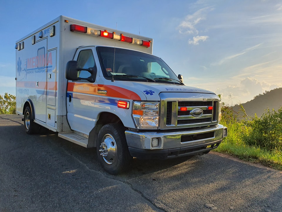 Un hombre roba una ambulancia tras accidente en el norte de Puerto Rico