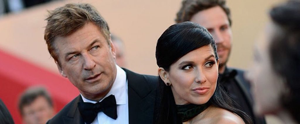 La fiscalía estudia desestimar cargos de homicidio contra Alec Baldwin