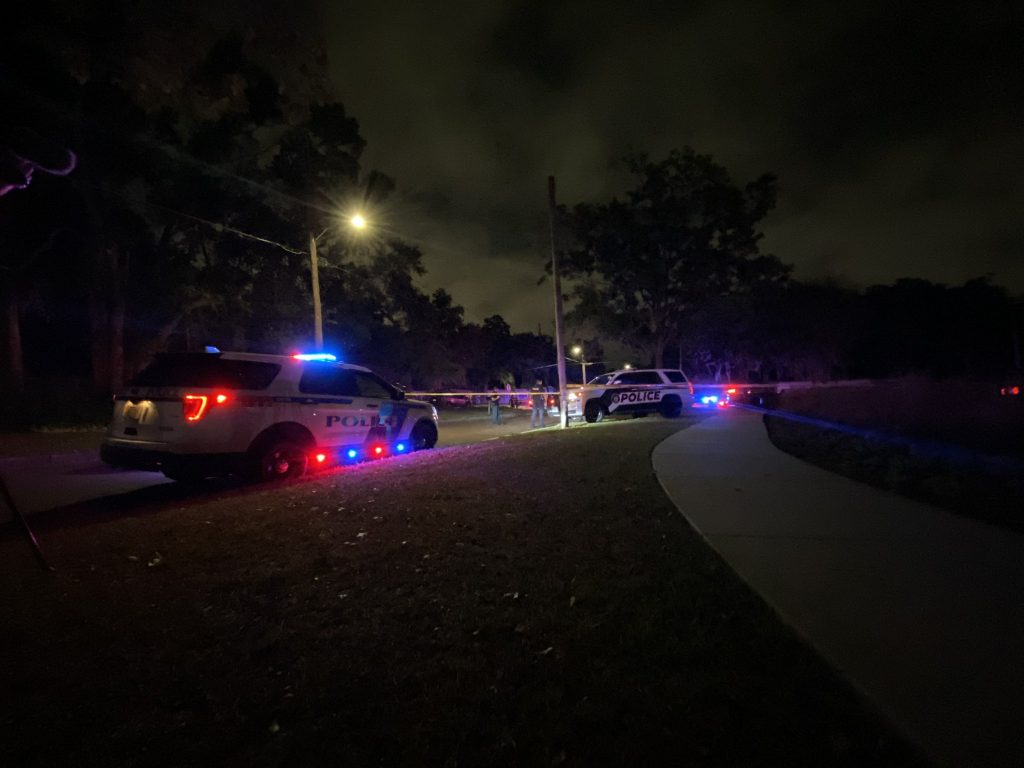 Identifican a las 2 mujeres asesinadas en tiroteo en London Crest Drive de Orlando