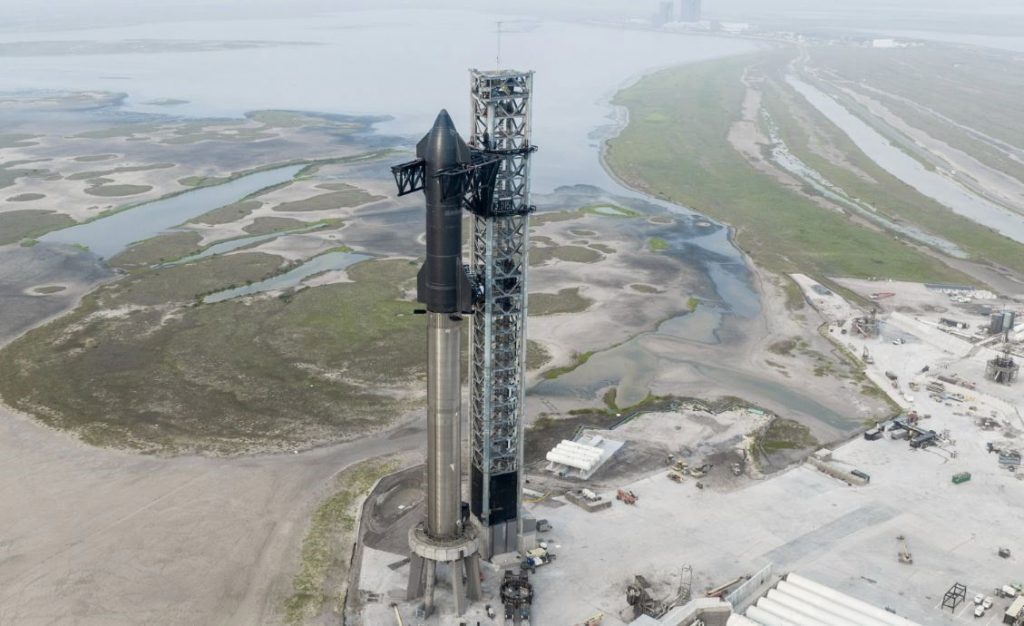 El primer vuelo de prueba orbital de la Starship de SpaceX será en abril