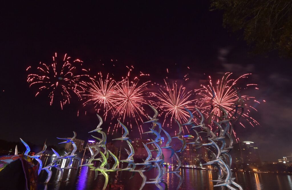 Dónde disfrutar los fuegos artificiales el 4 de julio en Orlando
