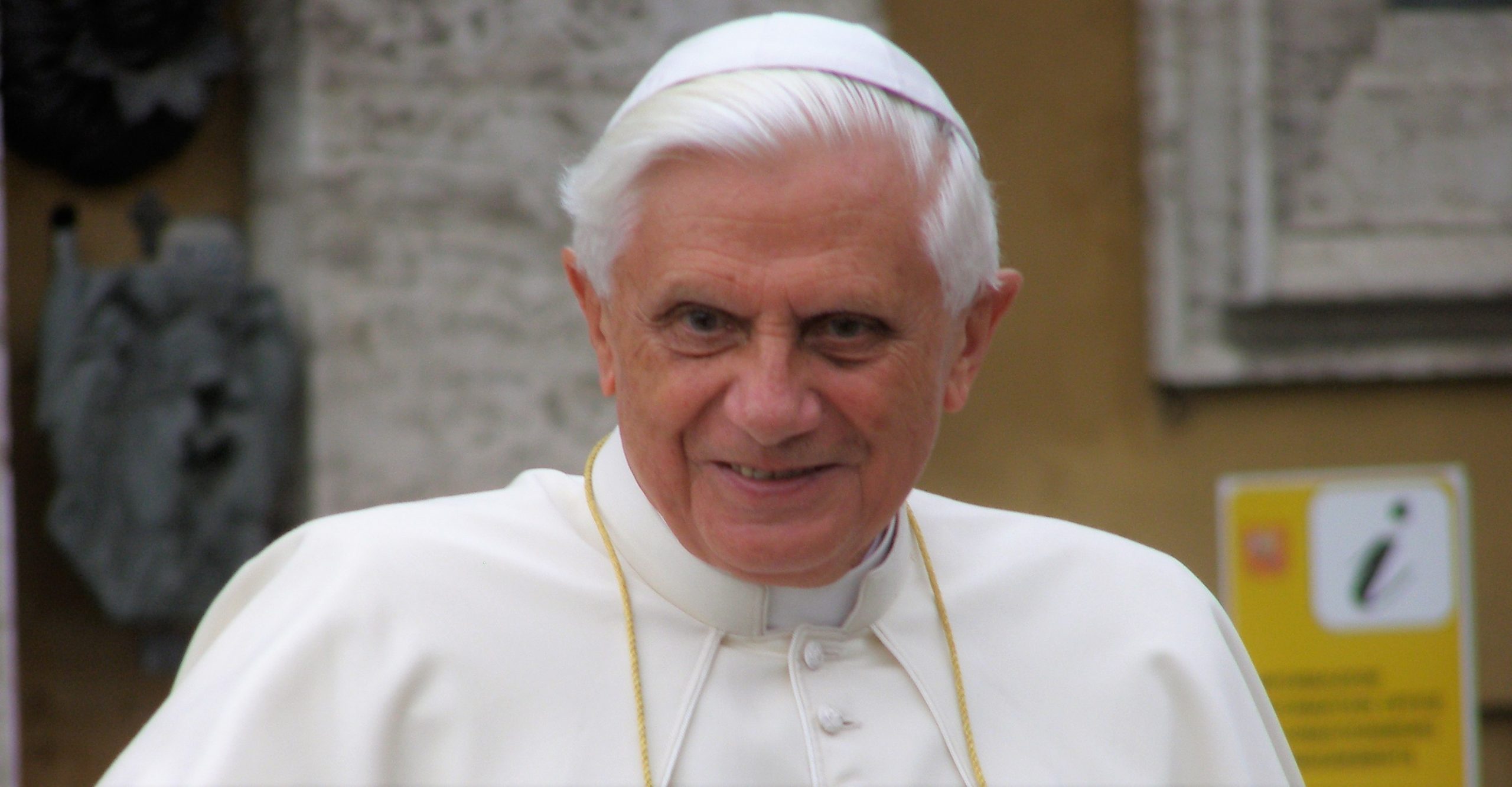 Víctima de abuso de un sacerdote reclama compensación a familia de Benedicto XVI
