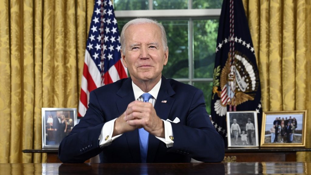Joe Biden, el presidente estadounidense de más edad, pero fuera de la lista de los más mayores del mundo