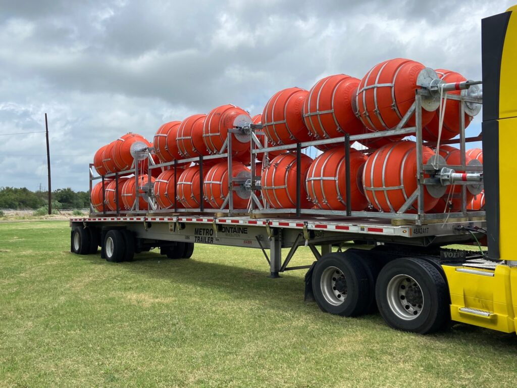 Boyas gigantes en el río Bravo Texas anuncia nueva medida para detener a los migrantes