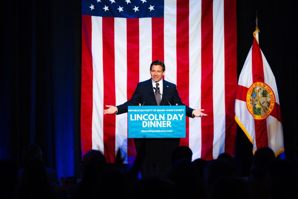 DeSantis anuncia el pago anticipado de US$ 400 millones de la deuda