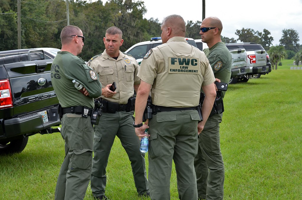 Un hombre de Seminole fue arrestado luego de que su perro muriera en un auto caliente
