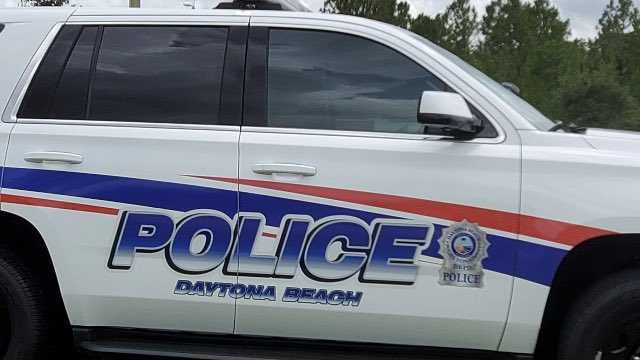 Policía de Daytona Beach investiga homicidio de un hombre
