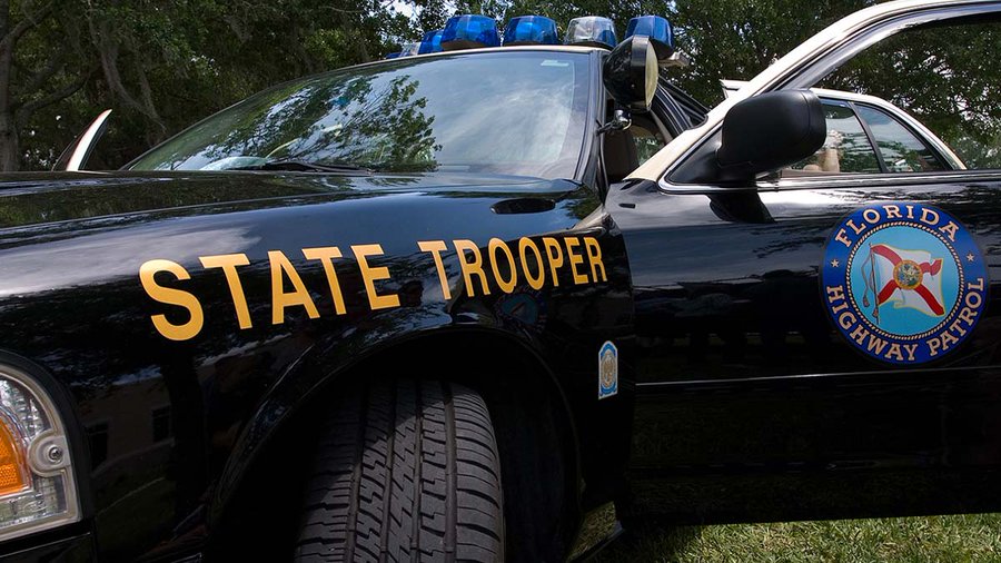 Un niño de 7 años murió atropellado por un carrito de golf conducido por otro niño de 3 años en Florida
