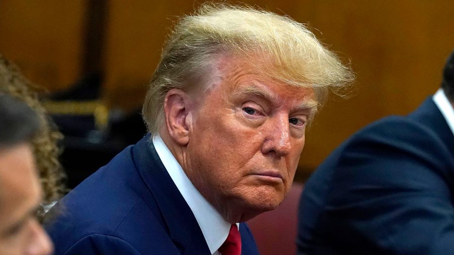 Trump insiste en que sus imputaciones son "interferencia electoral" y apela al Tribunal Supremo para que interceda