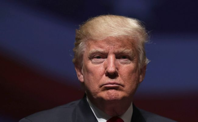 Trump aseguró que DeSantis ha perseguido restricciones terribles al aborto en Florida