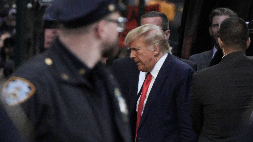 Un tribunal de apelaciones rechazó petición de Trump para retrasar su juicio por fraude fiscal