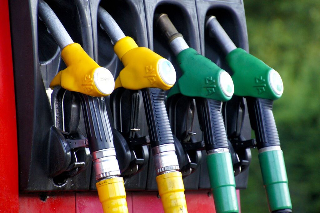 Gasolina en Florida Central se ubica por debajo de US$ 3 por galón