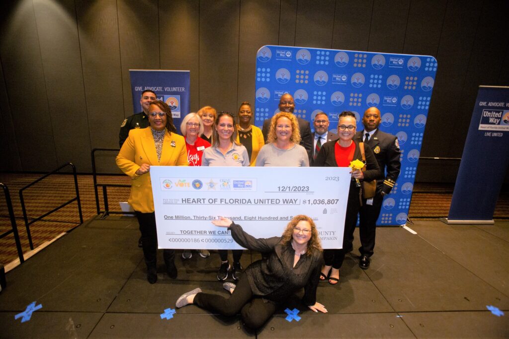 Empleados del Gobierno del Condado de Orange donan una cantidad récord a Heart of Florida United Way