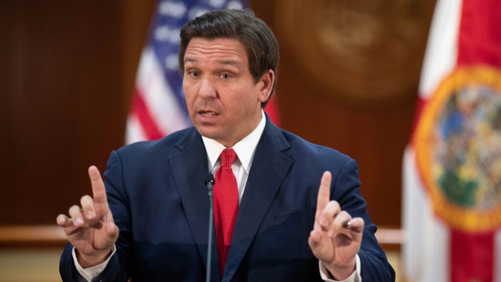 DeSantis firmó ley que autoriza la divulgación de documentos del gran jurado del caso Epstein