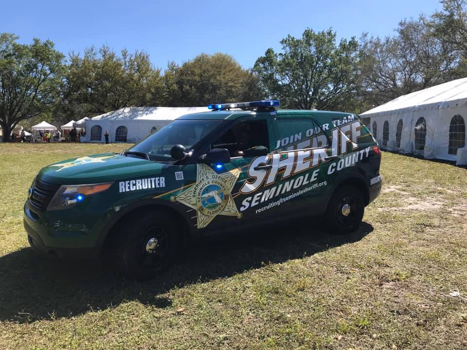 13 arrestos por tiroteo desde un vehículo en Sanford vinculado con los raperos Kodak Black y Jackboy