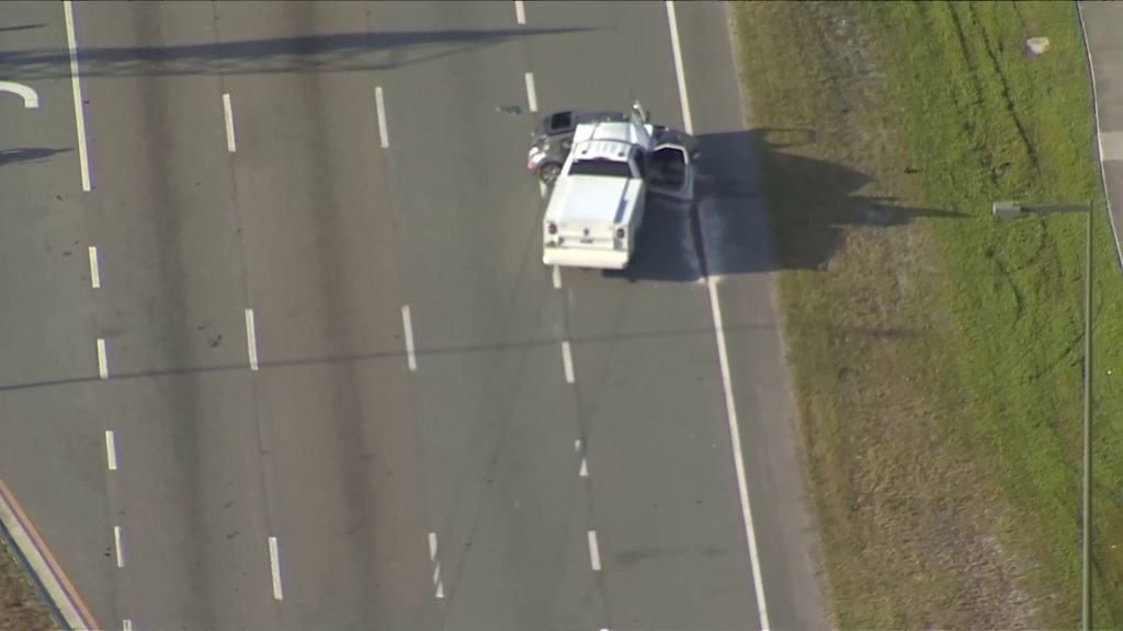 Investigan trágico accidente en John Young Parkway que mató a un conductor