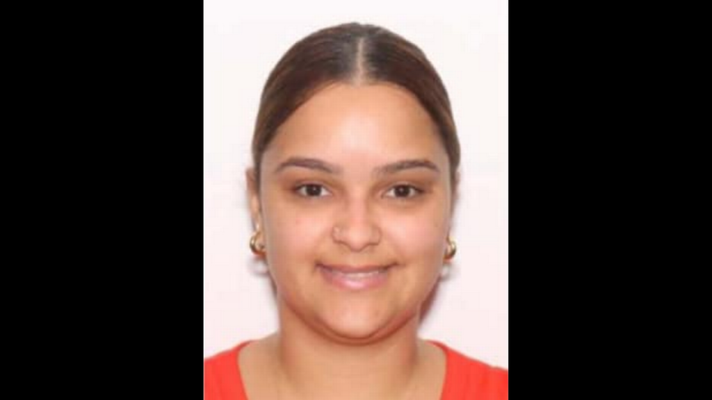 Hallan cuerpo en camioneta quemada y alguacil cree que se trata de mujer secuestrada en Seminole