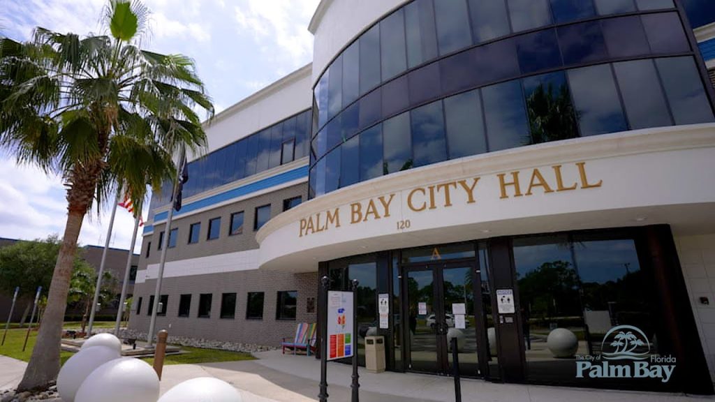 Asesino convicto se postula como miembro del Ayuntamiento de Palm Bay