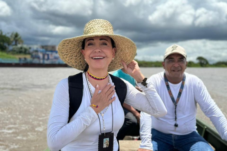 Detienen a canoero que trasladó a María Corina Machado
