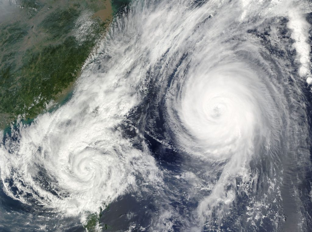 ¿Afectará a Florida la vaguada de baja presión que se formó en el Atlántico
