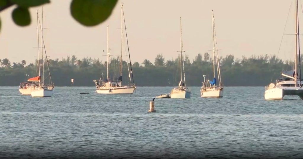 Niña de 15 años murió atropellada por un barco mientras practicaba esquí acuático en Florida