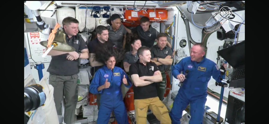 Tripulación del Starliner ingresó a la EEI tras acoplarse con éxito