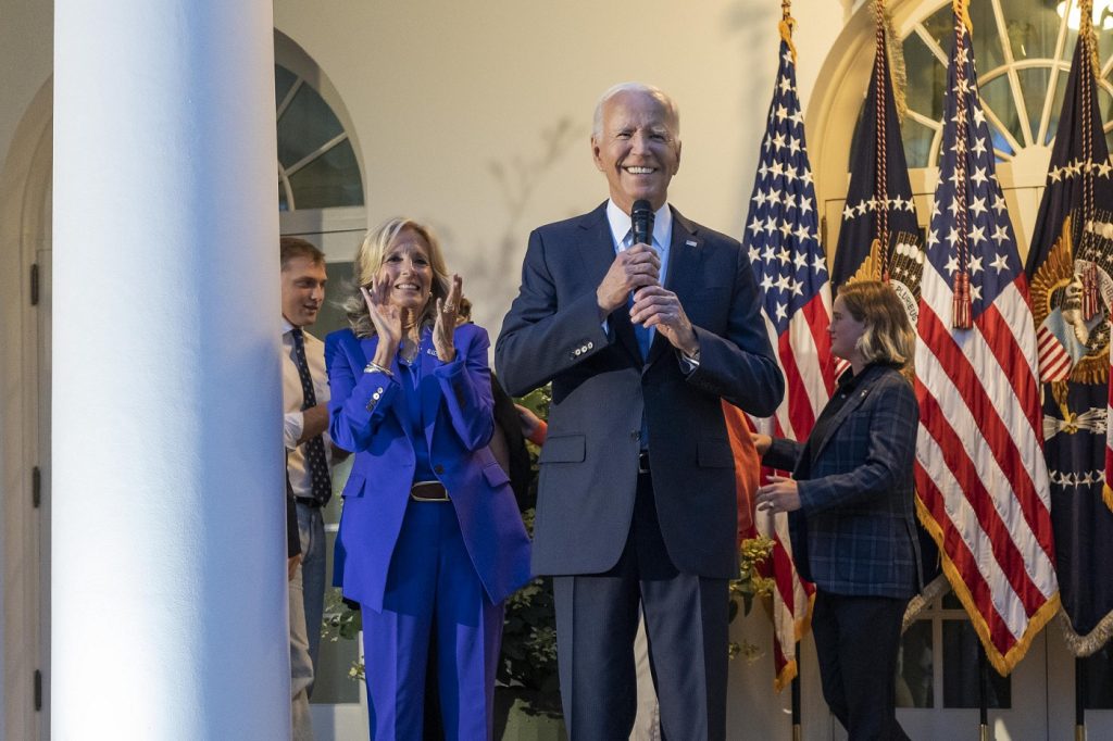 Biden fue apenas comprensible y muy malo en su discurso, según Trump