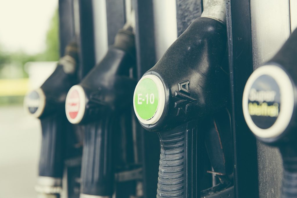 Precio de la gasolina en Florida cayó hasta los US$ 3,35 por galón