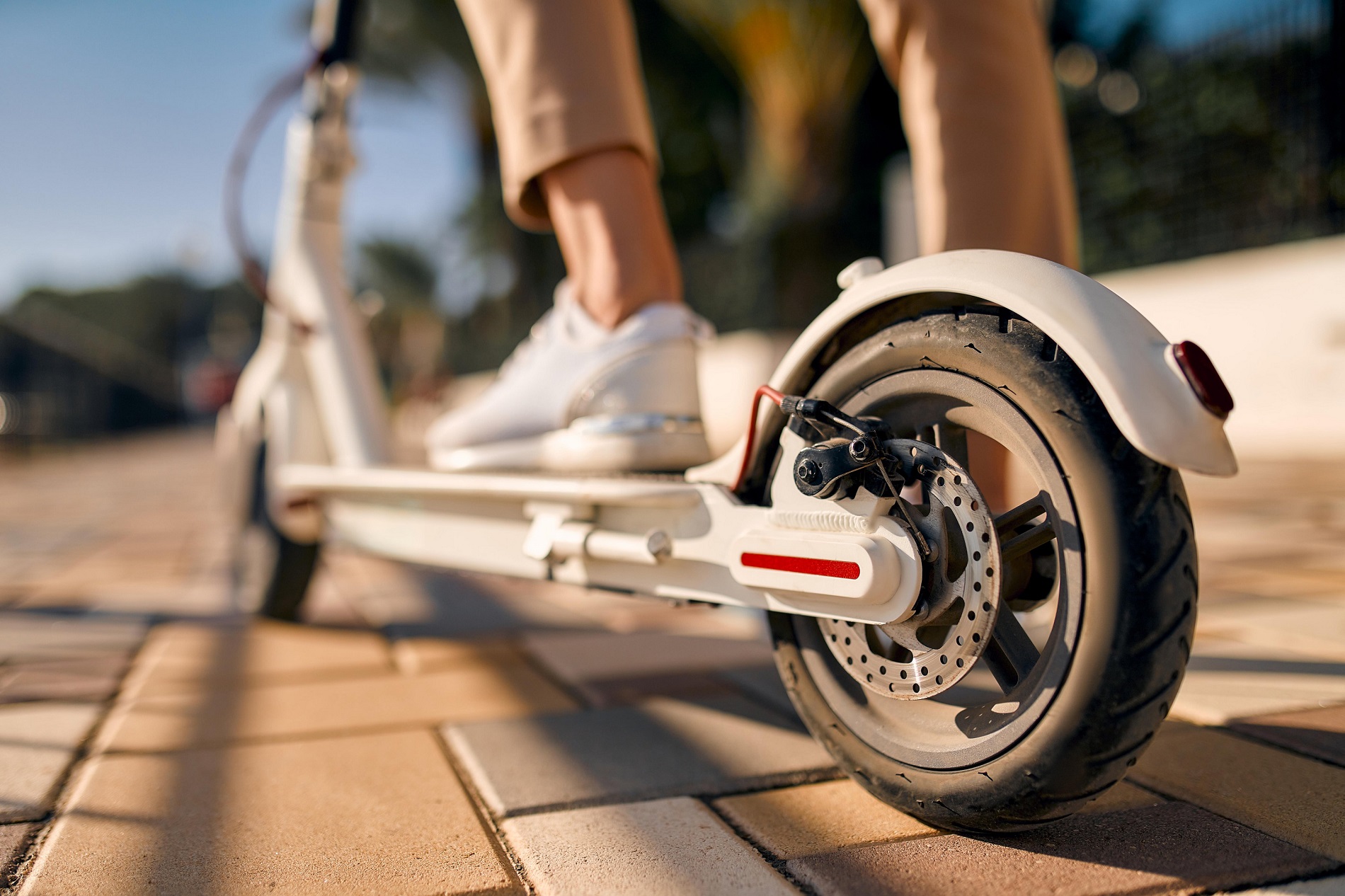 Instalan scooters y bicicletas eléctricas en I-Drive