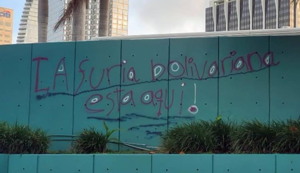Ofrecen 25.000 dólares por autor de un grafiti de "furia bolivariana" en Miami