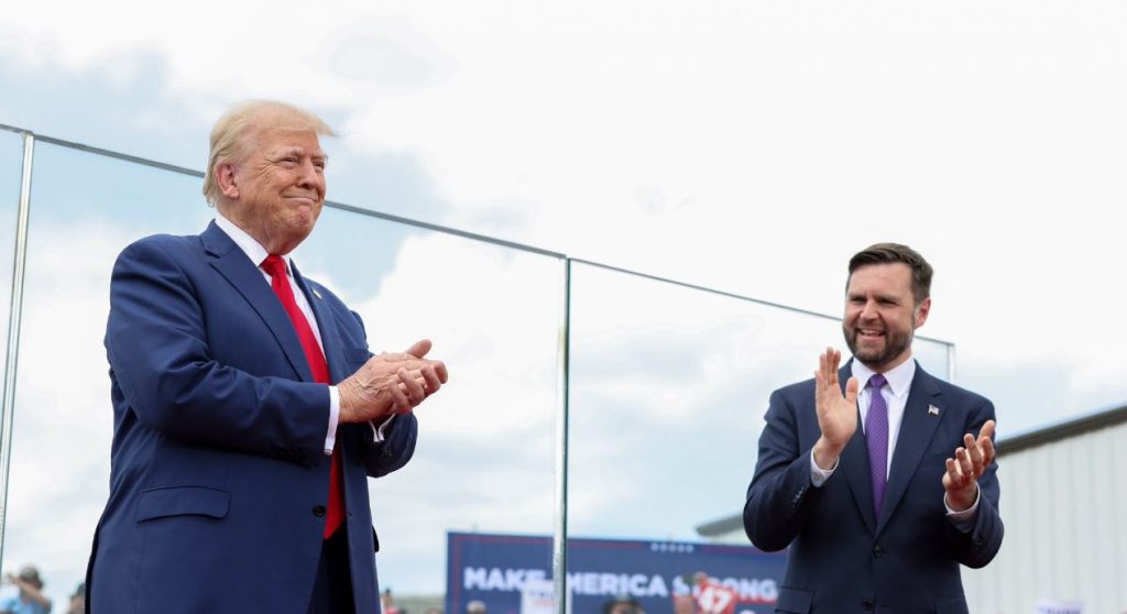(+Video y fotos) Conoce las nuevas medidas de seguridad del mitin de Trump en Carolina del Norte